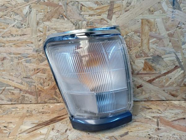 Pisca frente direito TOYOTA Hilux VI Pick Up (_N14_, _N15_, _N16_, _N17_) Imagem-1