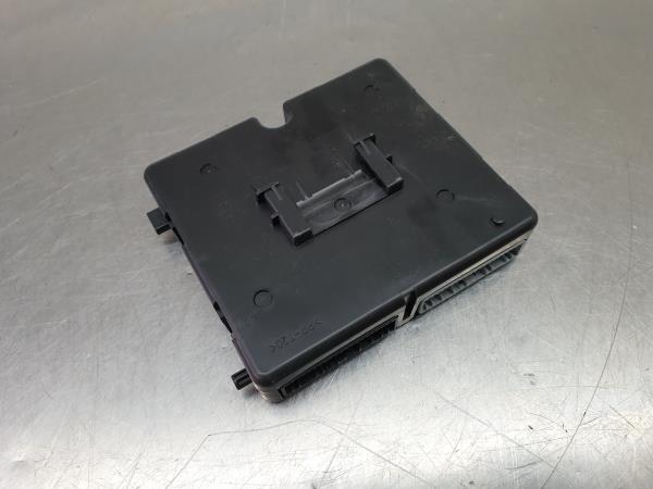 Comfort Unit Module RENAULT Captur (J5_) Imagem-1