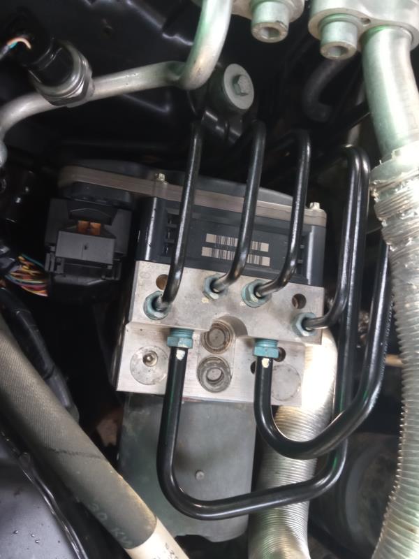 ABS BMW X6 (E71, E72)