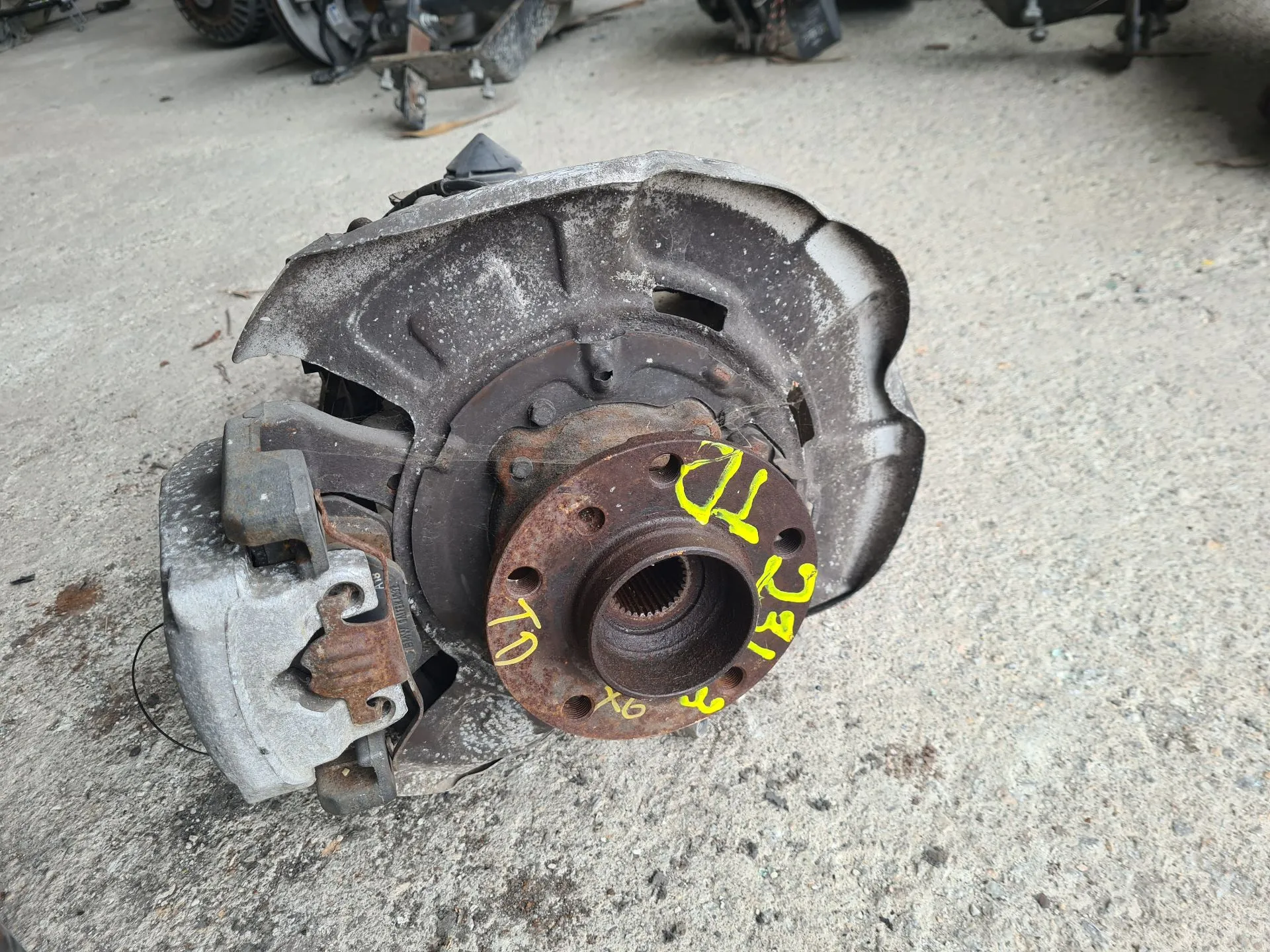 Right rear steering knuckle BMW X6 (E71, E72)