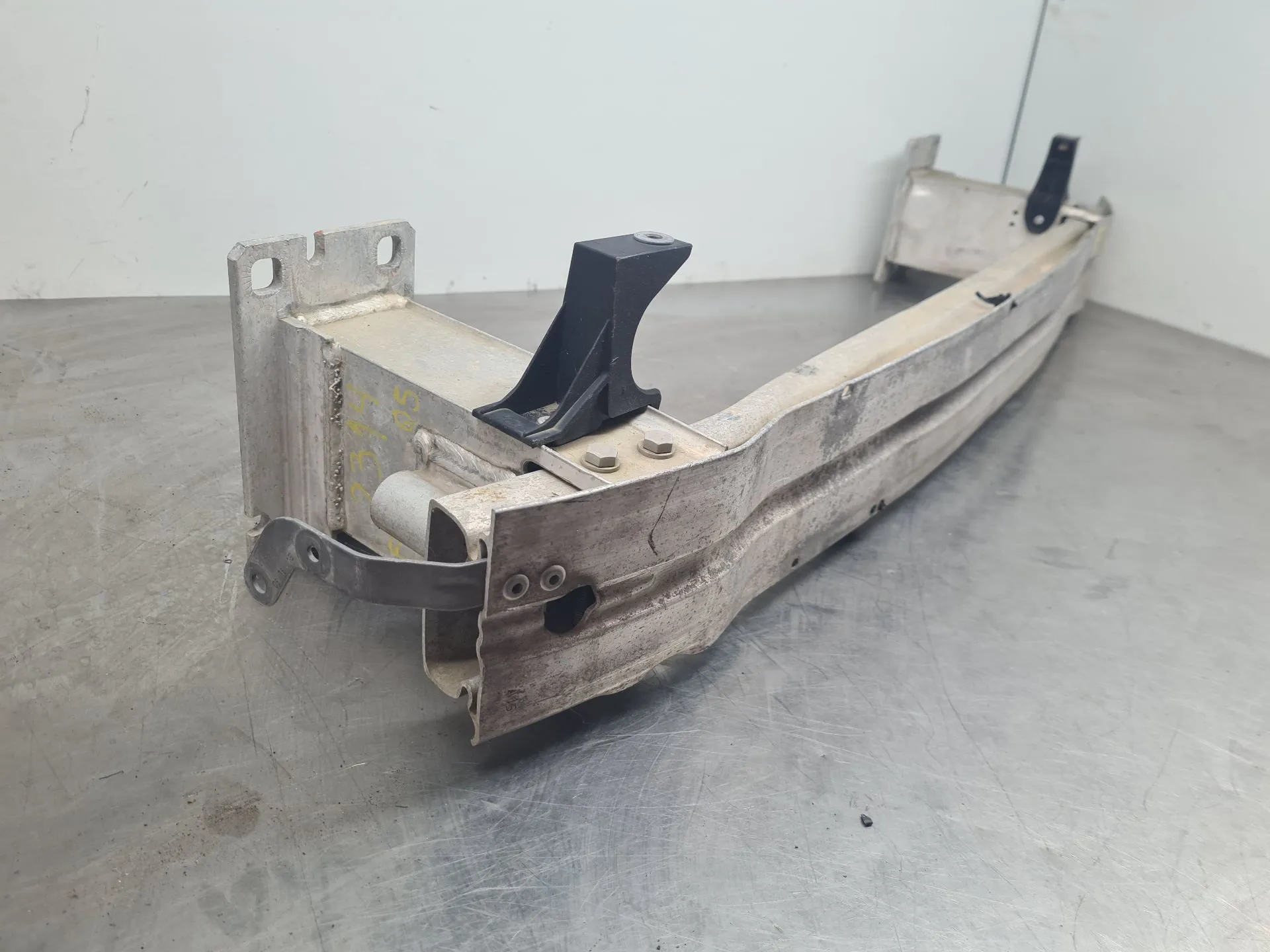 Front bumper reinforcement AUDI Q5 (8R) Imagem-2