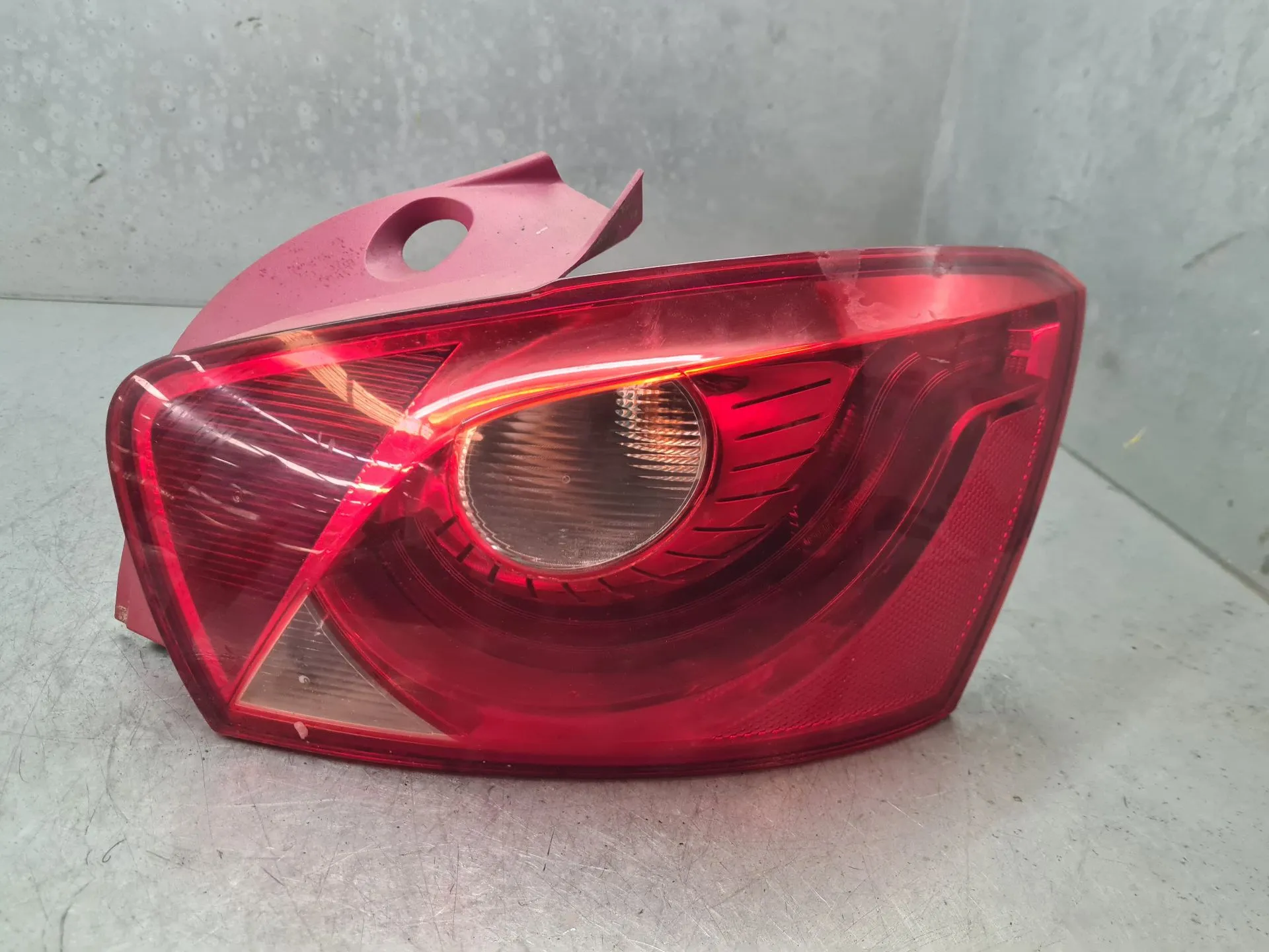 Right Tail light SEAT Ibiza IV (6J5, 6P1)