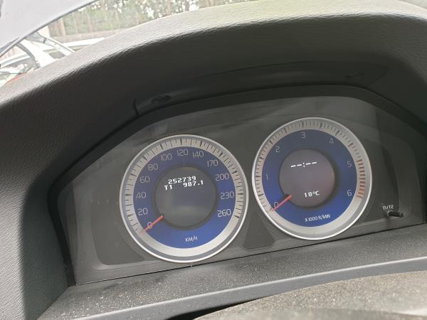 Quadrante / Cuadro de instrumentos VOLVO V60 I (155) Imagem-0