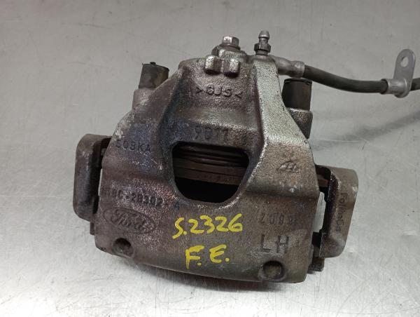 Pinça travão / maxila de travão frente esquerda FORD Fiesta VII (HJ, HF)