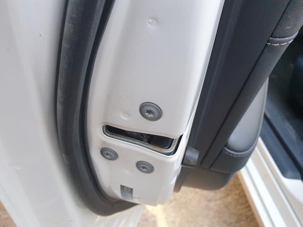 Front Left Door Lock LEXUS CT (ZWA10_)