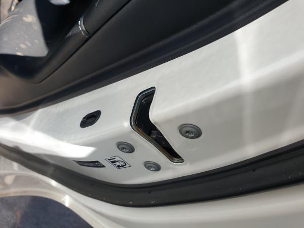 Serratura / chiusura posteriore destra LEXUS CT (ZWA10_)