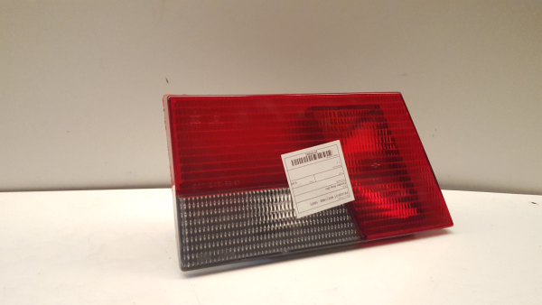 Feu de coffre Gauche PEUGEOT 405 II (4B)