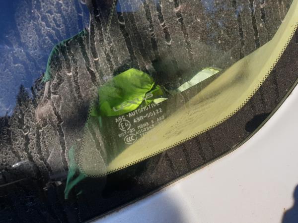 Right rear quarter glass LEXUS CT (ZWA10_) Imagem-1