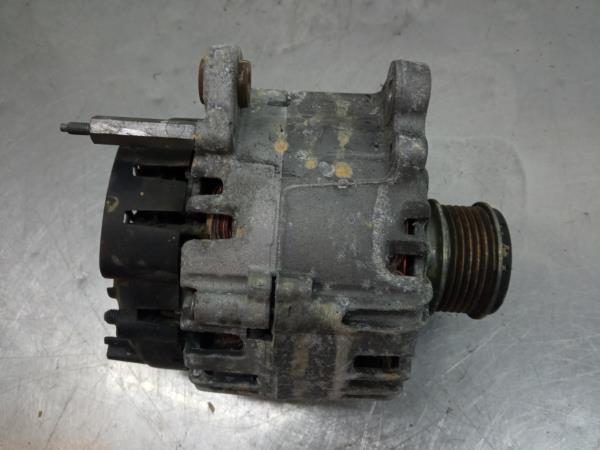 Alternador VOLKSWAGEN Golf VI (5K1) Imagem-1