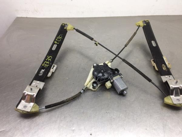 Elevalunas delantero derecho SEAT Leon (5F1)