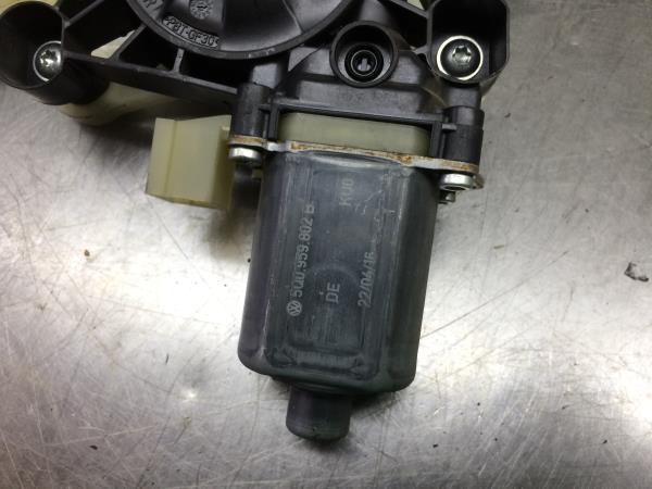 Elevador vidros frente direito SEAT Leon (5F1) Imagem-2