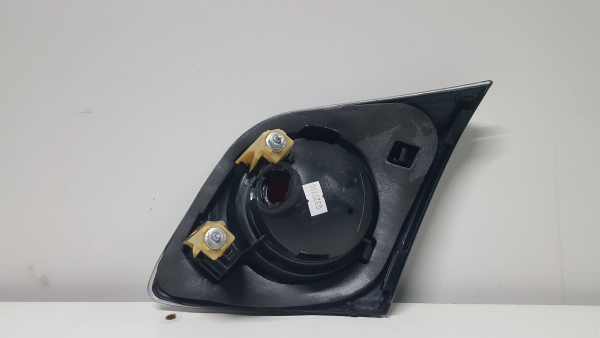 Feu de coffre Gauche MAZDA 3 (BK) Imagem-1