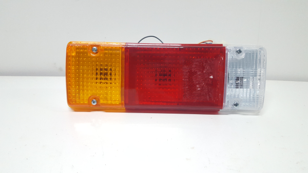 Feu arrière Droite TOYOTA HiAce III (YH7_, LH6_, LH7_, LH5_, YH5_, YH6_)