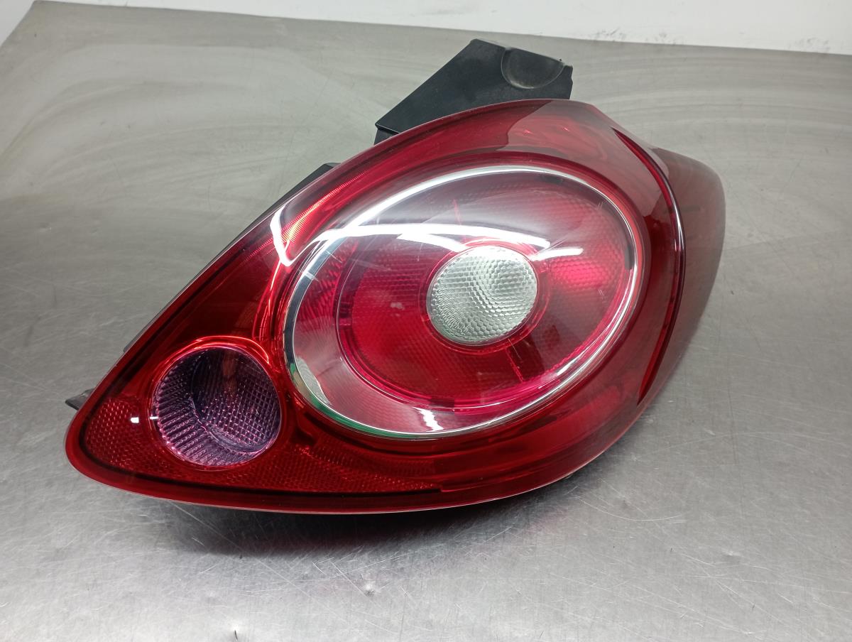 Feu arrière Droite FORD Ka (RU8)