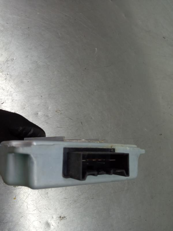 Centralina do fecho central FORD Focus III Carrinha Imagem-2