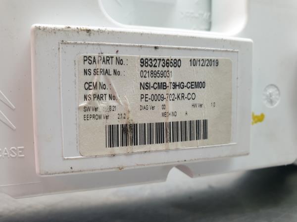 Quadrante / Cuadro de instrumentos PEUGEOT 308 SW II Imagem-4