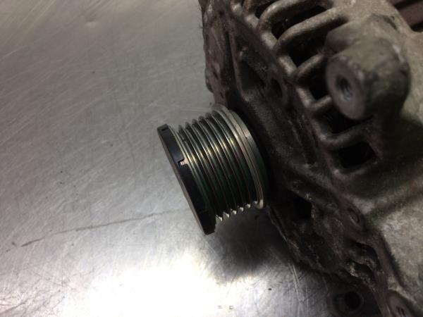 Alternador MERCEDES-BENZ Classe C (W204) Imagem-1