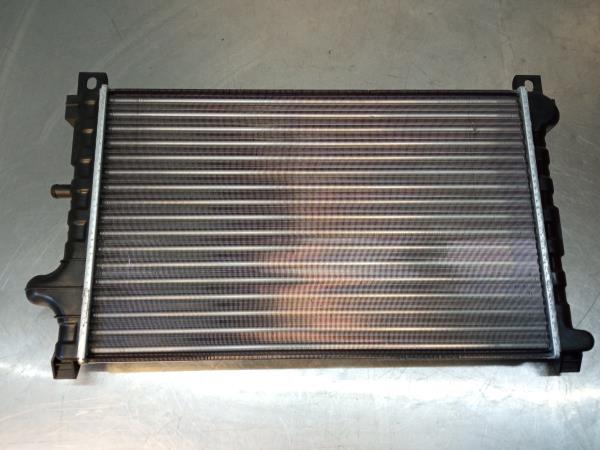 Water radiator FORD Fiesta III (GFJ) Imagem-1