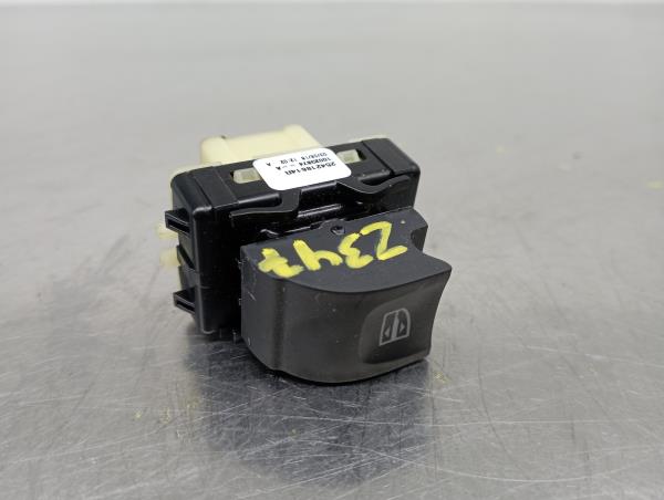 Mando / interruptor elevalunas delantero derecho RENAULT Clio IV Grandtour (KH_) Imagem-1
