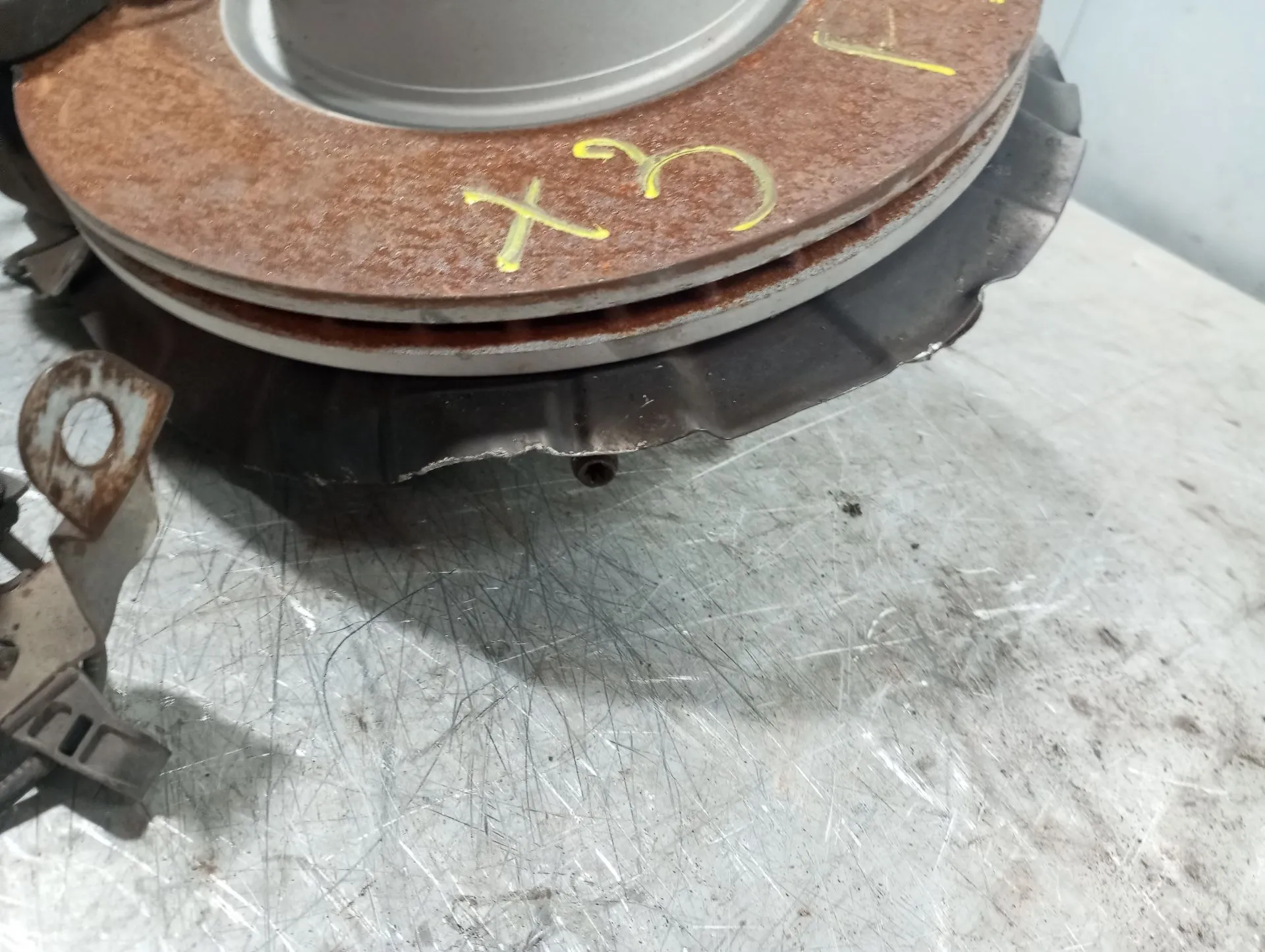 Fusello anteriore destro BMW X3 (F25) Imagem-3