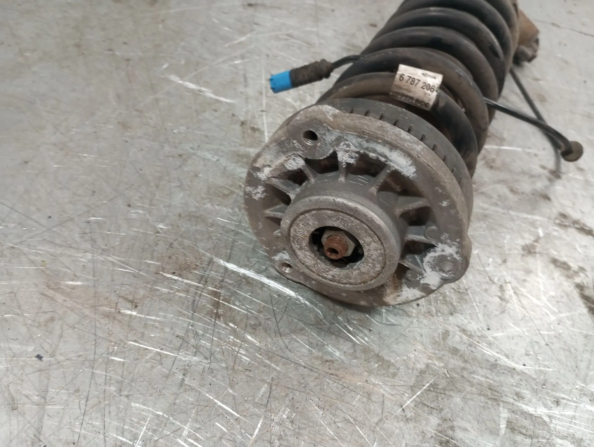 Amortiguador Trasero Izquierdo BMW X3 (F25) Imagem-1