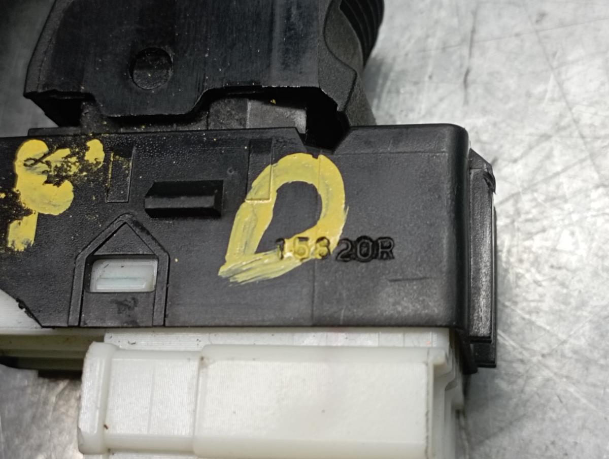 Mando / interruptor elevalunas delantero derecho SUZUKI Vitara (LY) Imagem-4