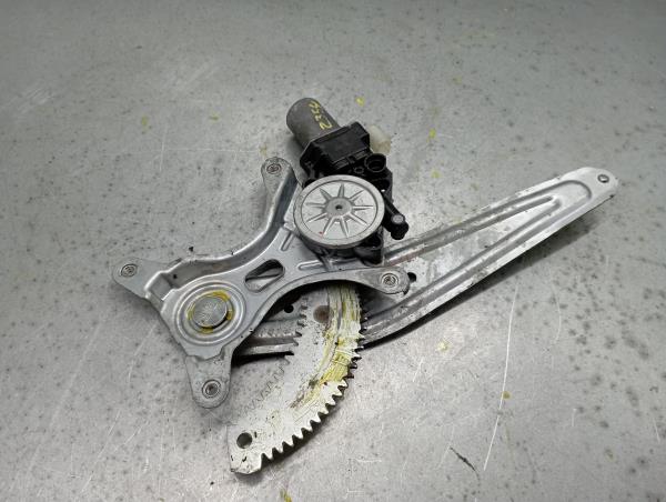 Alzavetro posteriore destro SUZUKI Vitara (LY) Imagem-1