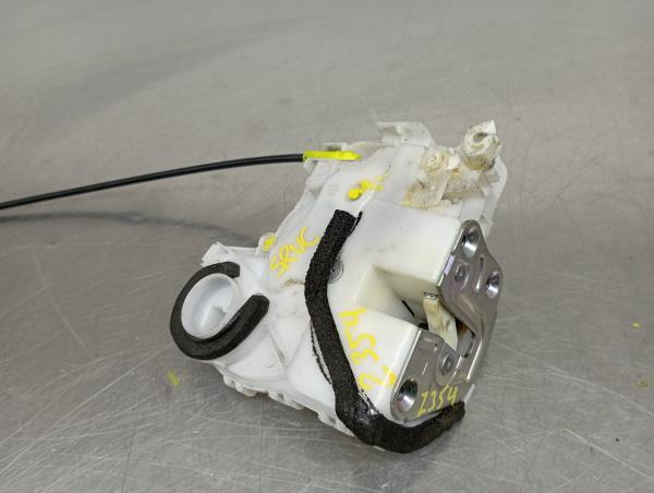 Fechadura / fecho porta trás esquerdo SUZUKI Vitara (LY)