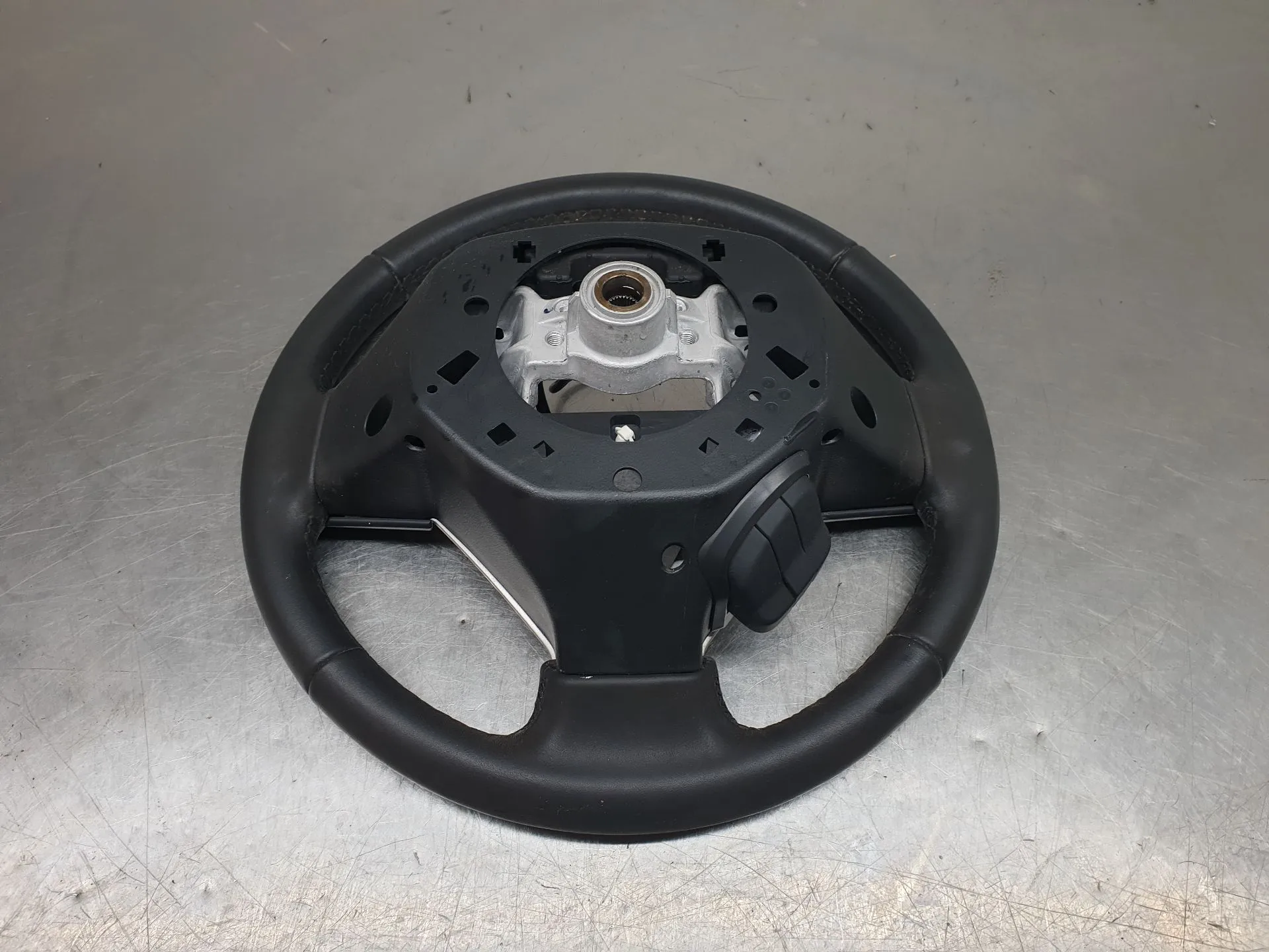 Volante SUZUKI Vitara (LY) Imagem-5