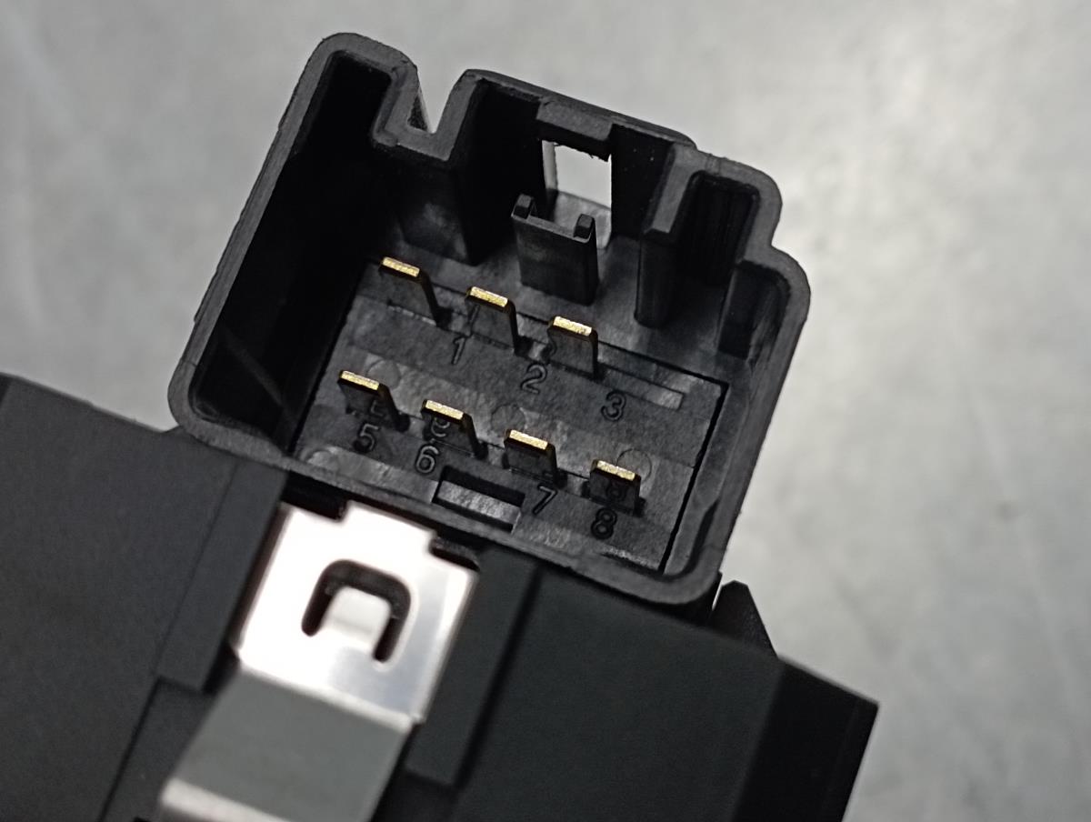 Mando / interruptor elevalunas delantero derecho LAND ROVER Discovery III (L319) Imagem-3