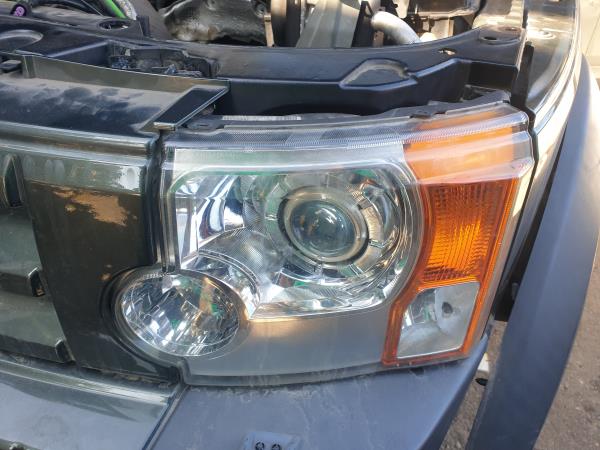 Phare avant gauche LAND ROVER Discovery III (L319)