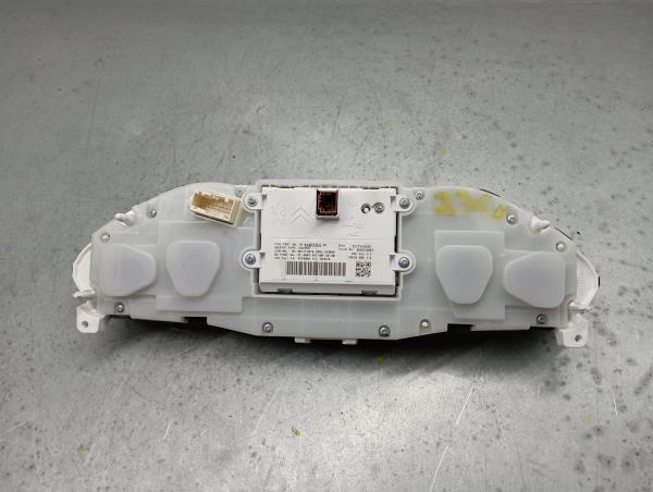 Quadrante / Cuadro de instrumentos PEUGEOT 2008 I (CU_) Imagem-3