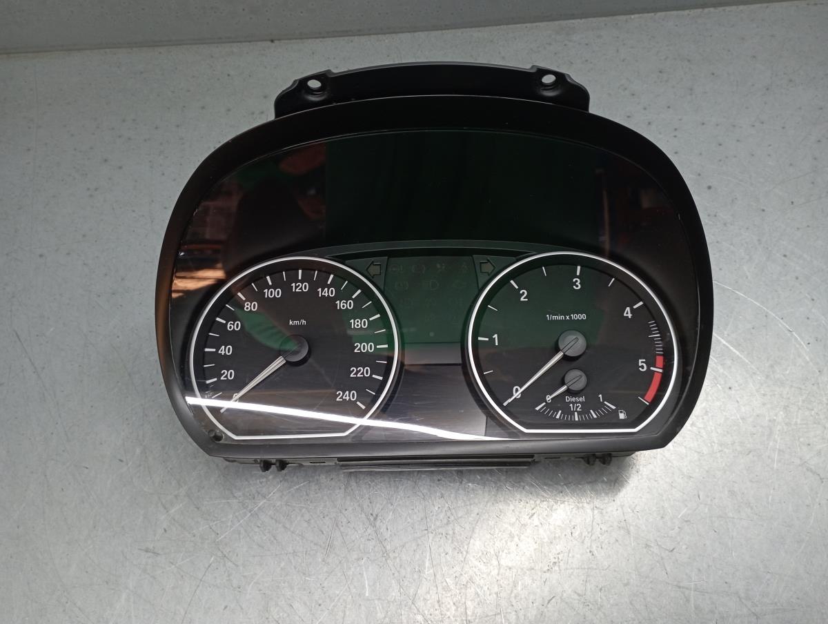 Quadrante / painel de instrumentos BMW 1 (E87)