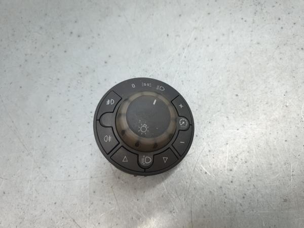 Light switch OPEL Corsa D