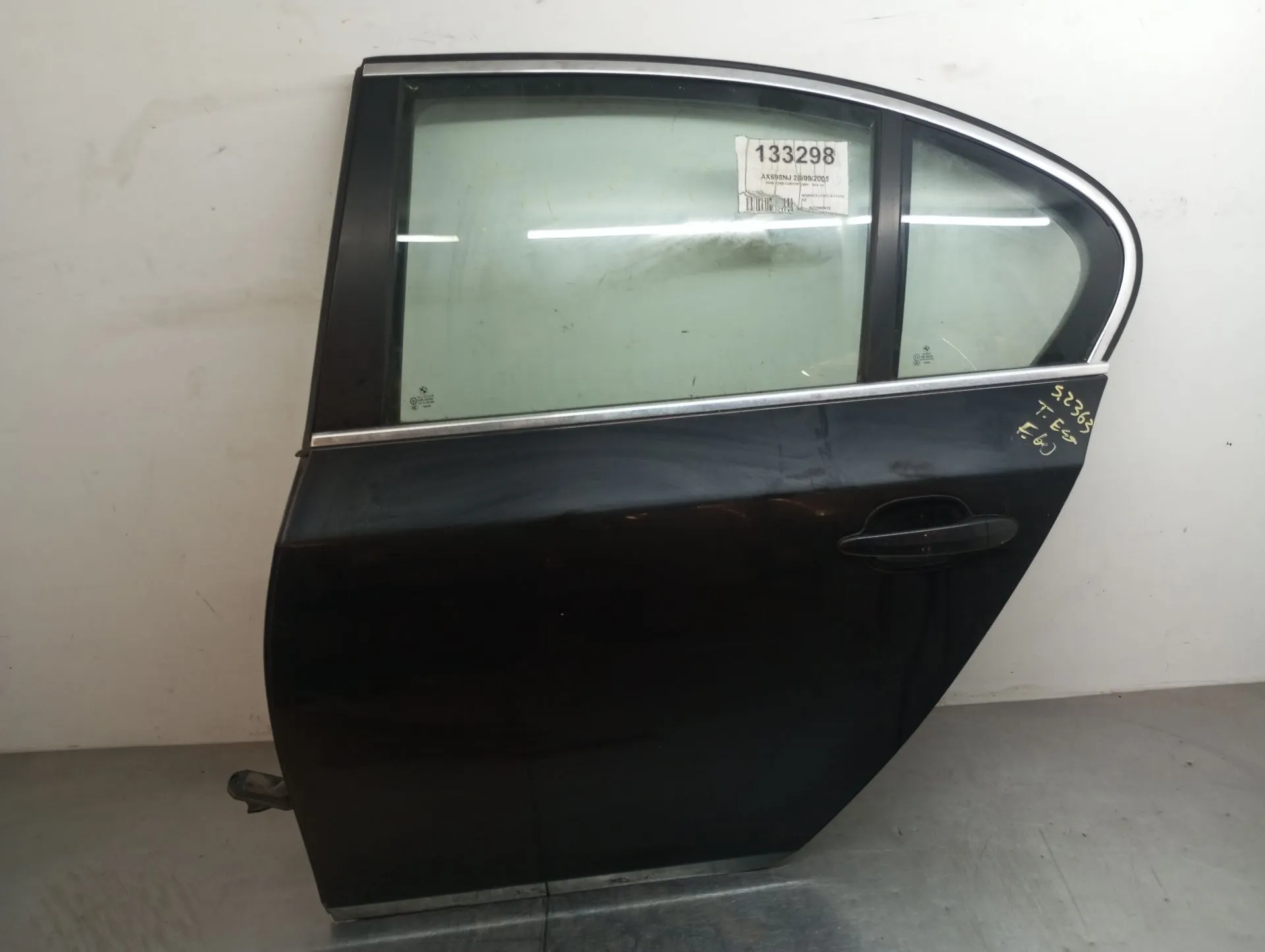 Left rear door BMW 5 (E60)