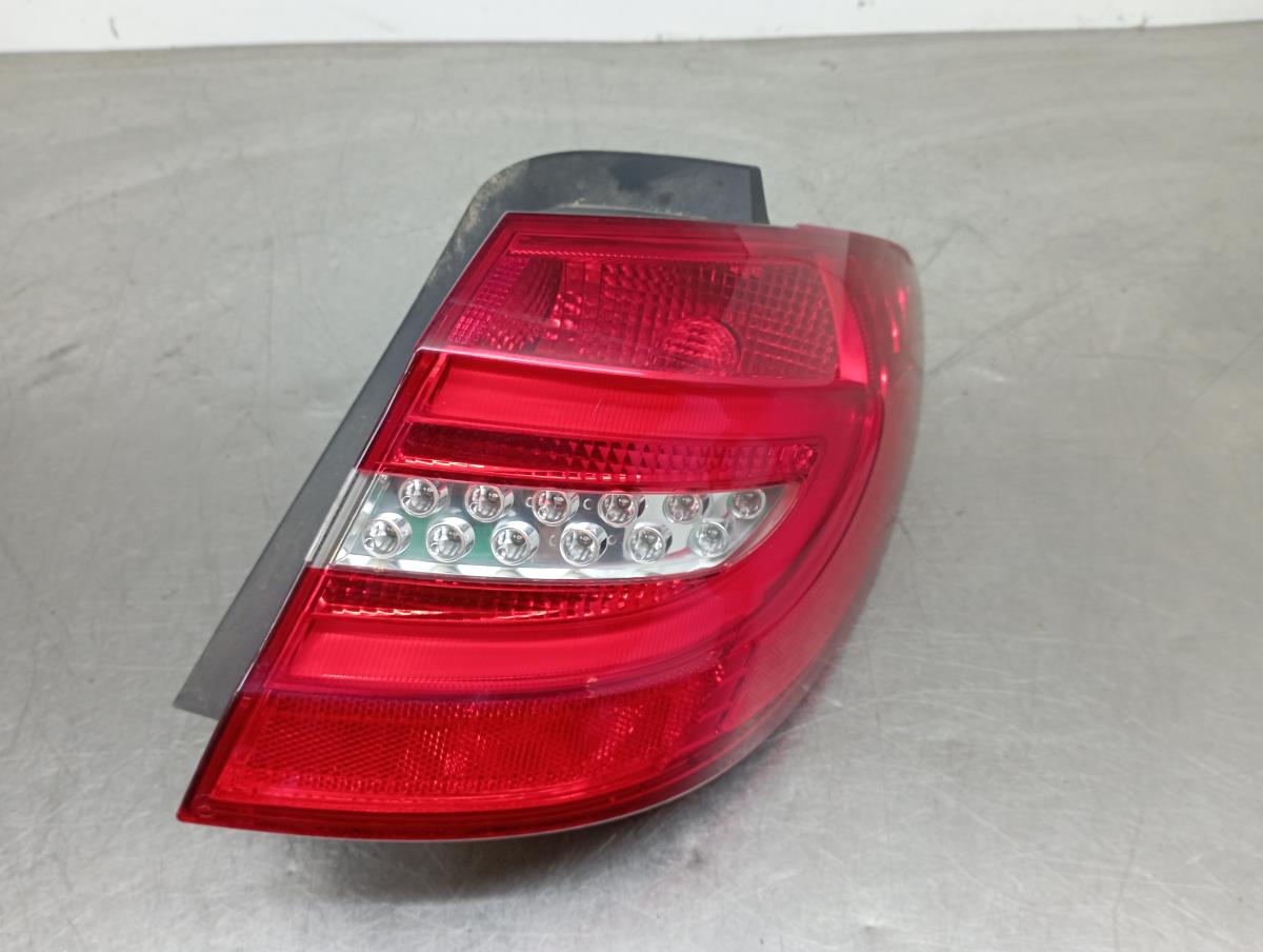 Feu arrière Droite MERCEDES-BENZ Classe B (W246, W242)