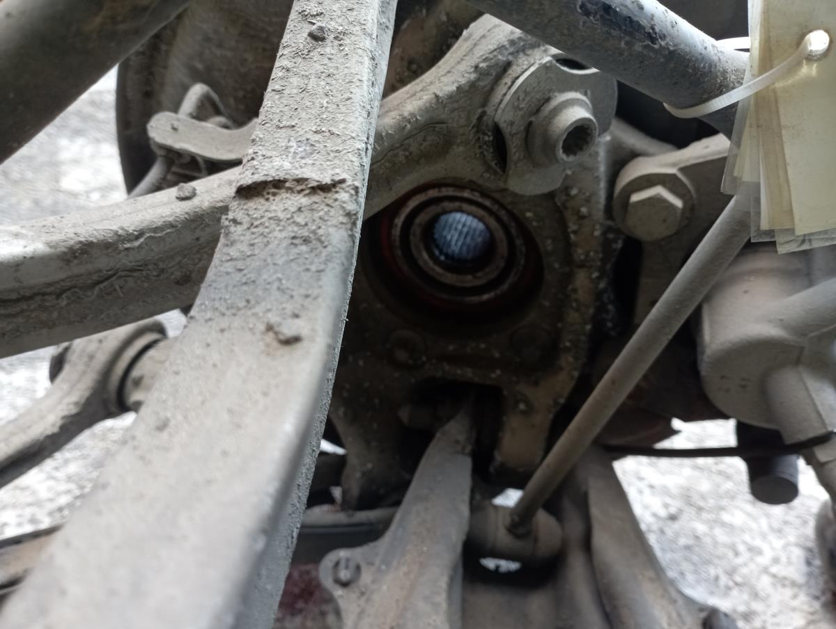 Mangueta trasera derecha MERCEDES-BENZ Classe C (W204) Imagem-1