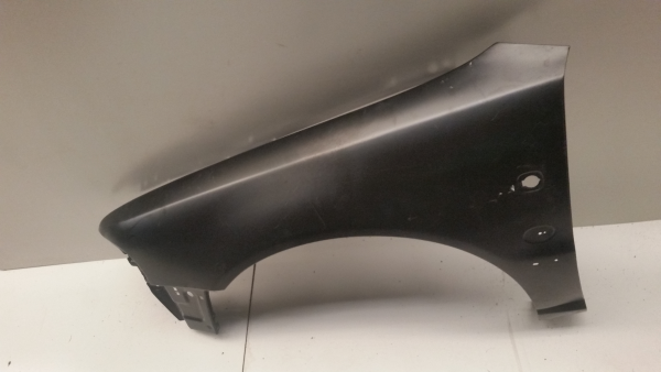Parafango sinistro AUDI A4 (8D2, B5) Imagem-1