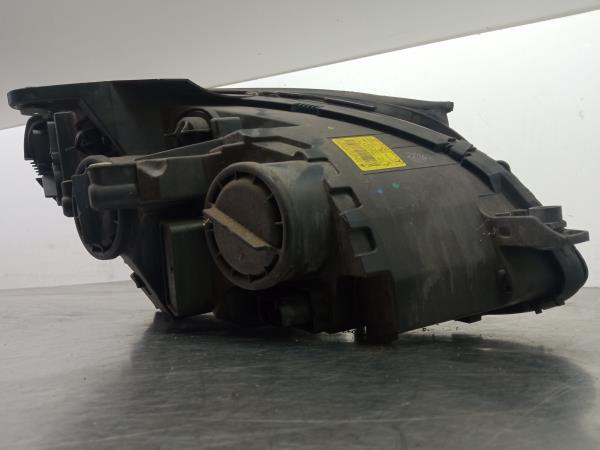 Left Headlight MERCEDES-BENZ Classe C (W204) Imagem-3