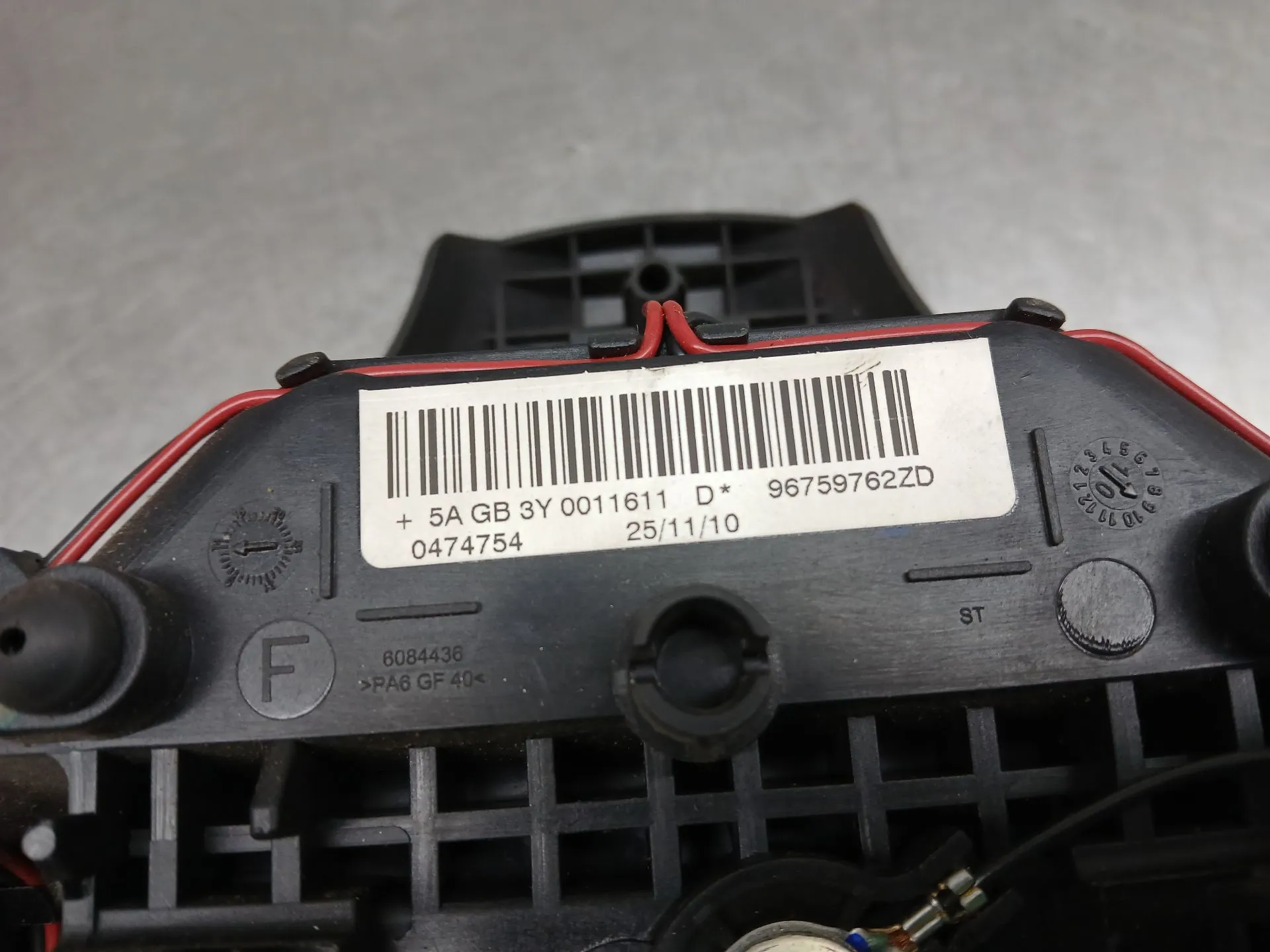 Airbag du Volant PEUGEOT 308 CC Imagem-5