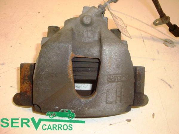 Pinça travão / maxila de travão frente esquerda FORD Focus III