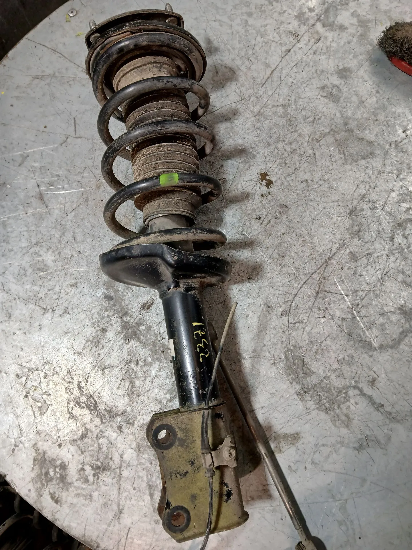 Right Front Shock Absorber SUZUKI Grand Vitara II (JT, TE, TD)