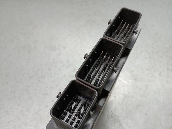 Centralina motor / ECU RENAULT Captur (J5_) Imagem-2