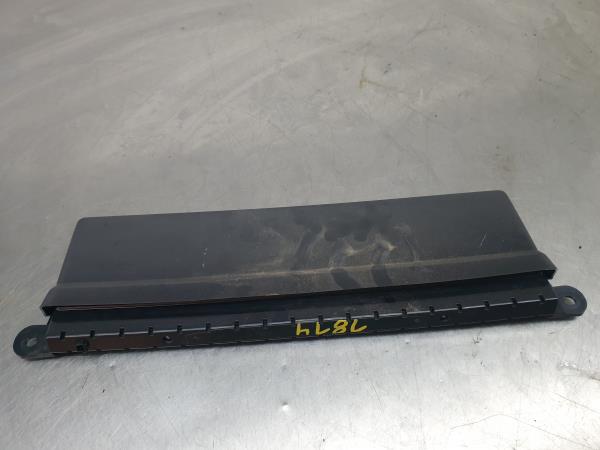 Feu de stop supplémentaire / 3e feu PORSCHE Panamera (970) Imagem-1