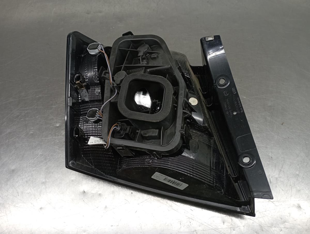 Feu arrière Droite SKODA Fabia III Hatchback (NJ3) Imagem-2