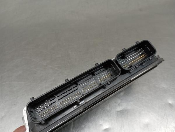 Centralina motor / ECU TOYOTA Yaris (_P13_) Imagem-3