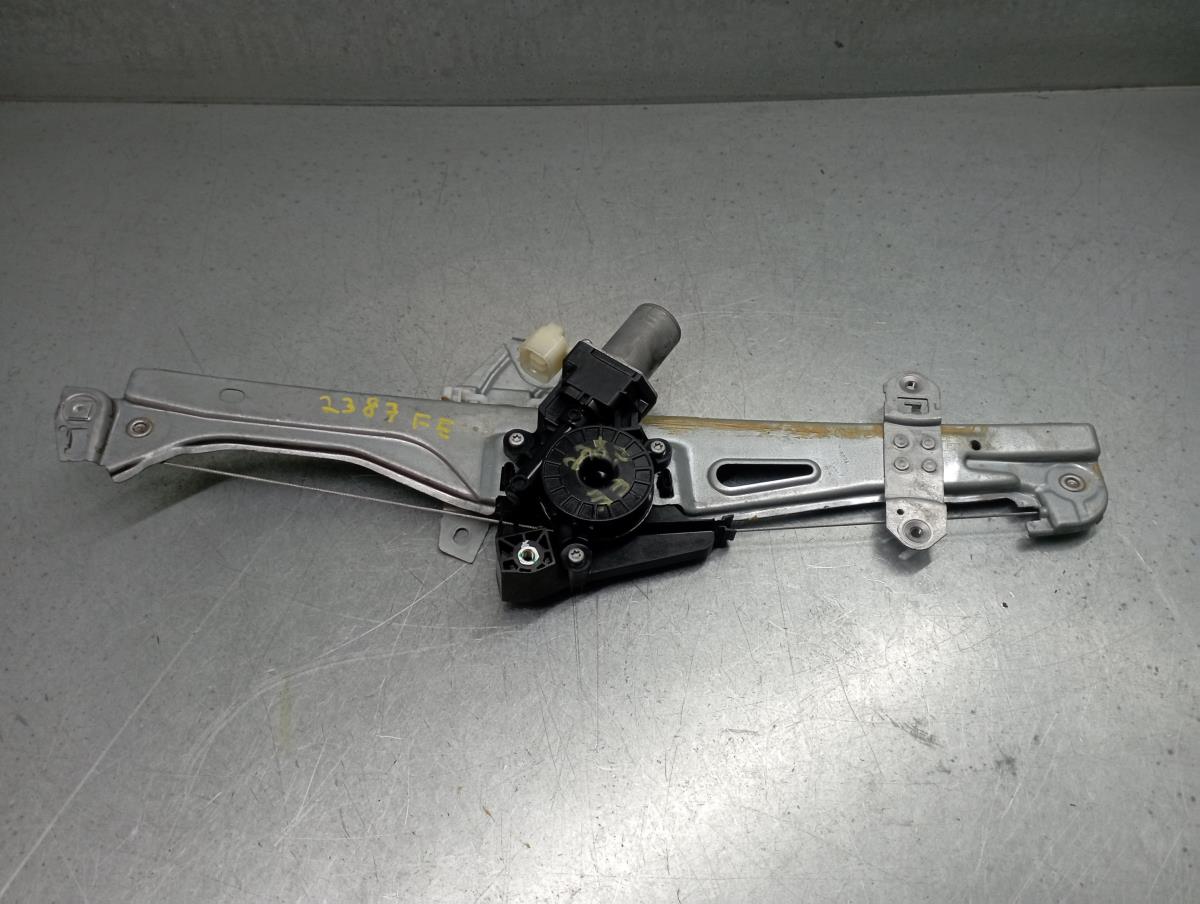 Lève-vitre avant gauche SUZUKI SX4 S-Cross (JY)