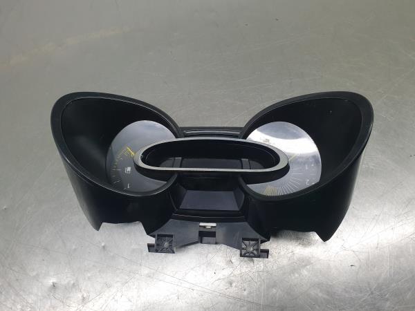 Quadrante / painel de instrumentos RENAULT Clio IV (BH_)