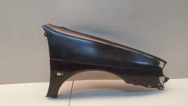 Guarda-lamas direito RENAULT Megane I (BA0/1_)