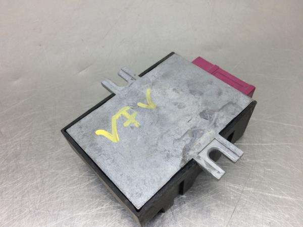 Fuel control unit / Fuel ECU BMW 3 Touring (E91) Imagem-3